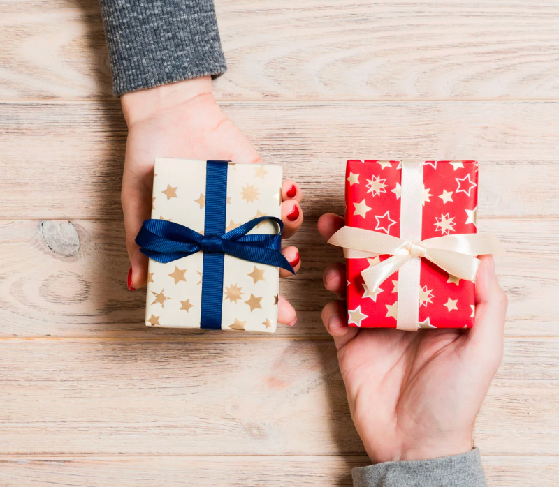 Personalized Heart Christmas Ornament - Pregnancy Announcement Baby Footprints